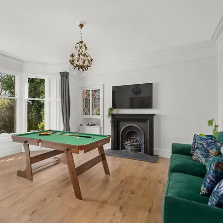Luxury 5 Bedroom Victorian Home With Hot Tub Blairgowrie and Rattray Exterior photo