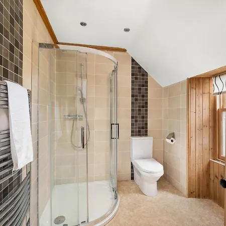 Luxury 5 Bedroom Victorian Home With Hot Tub Blairgowrie and Rattray Exterior photo