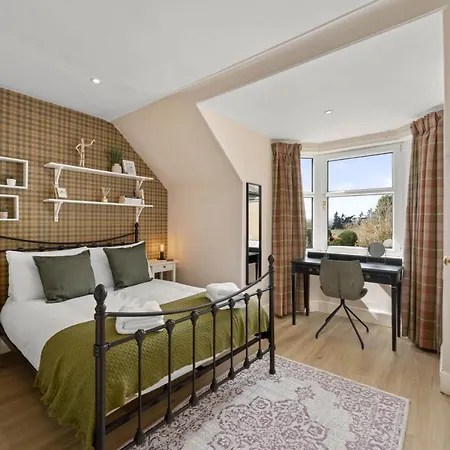 Luxury 5 Bedroom Victorian Home With Hot Tub Blairgowrie and Rattray Exterior photo