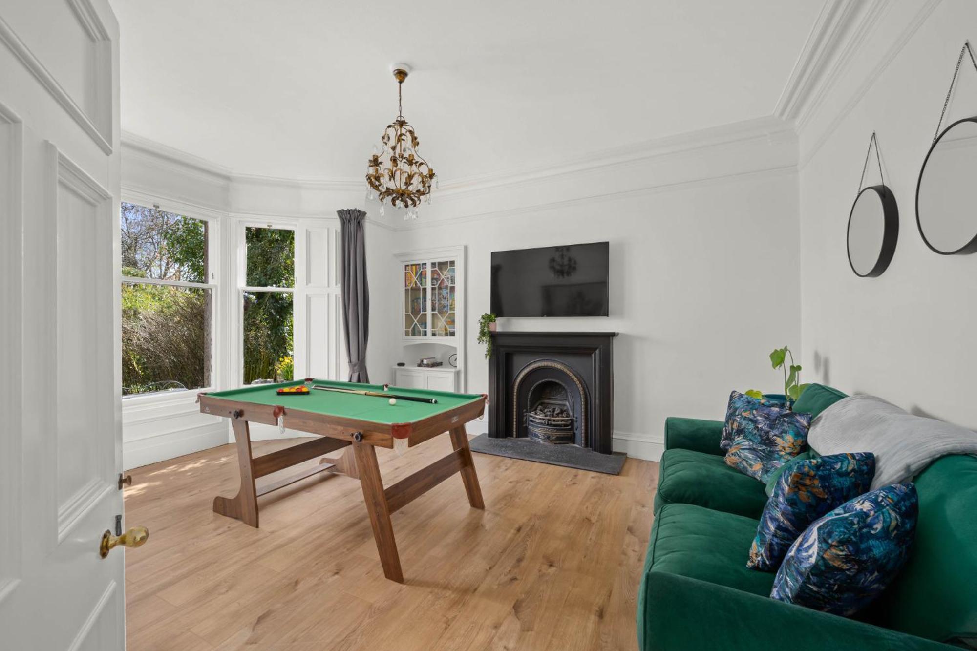 Luxury 5 Bedroom Victorian With Hot Tub Blairgowrie and Rattray