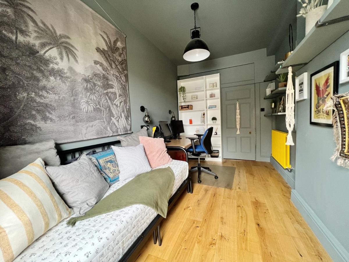 Luxury 5 Bedroom Victorian With Hot Tub