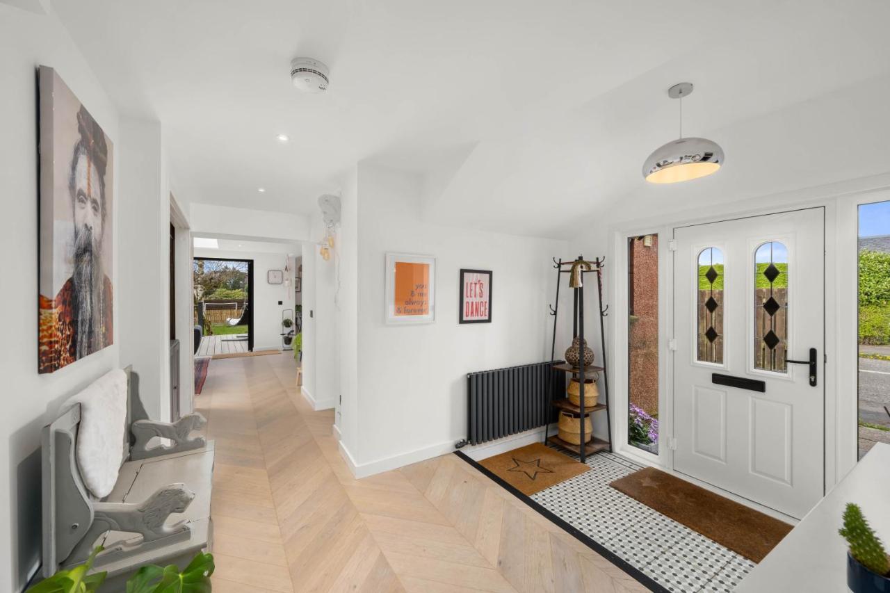 Luxury 5 Bedroom Victorian With Hot Tub *